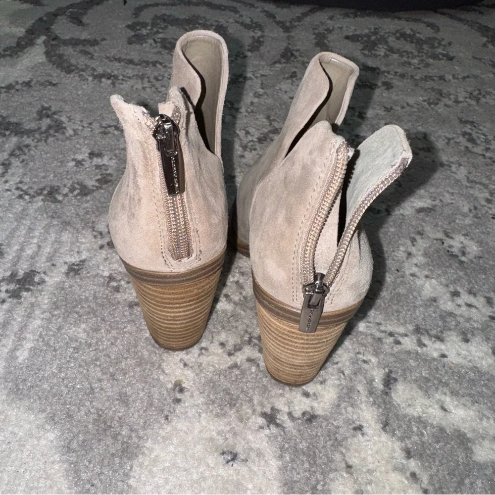 Vince Camuto Woman's Gigietta Suede Bootie - Picture 6 of 11